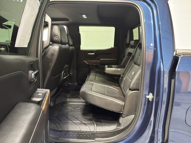 2019 Chevrolet Silverado 1500 in Burlington, WI 53105 - 18107768 12