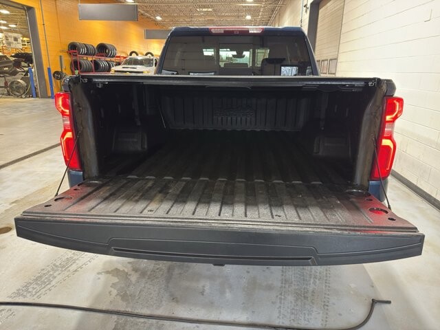 2019 Chevrolet Silverado 1500 in Burlington, WI 53105 - 18107768 22