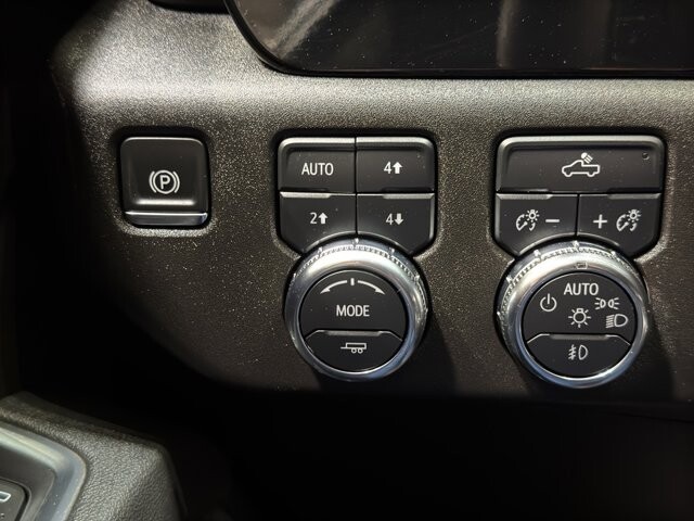 2025 GMC Sierra 1500 in Burlington, WI 53105 - 18107771 38
