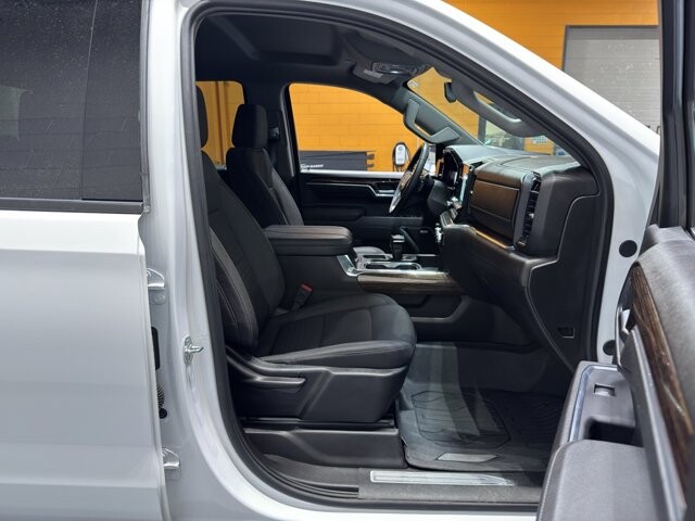 2025 GMC Sierra 1500 in Burlington, WI 53105 - 18107771 21