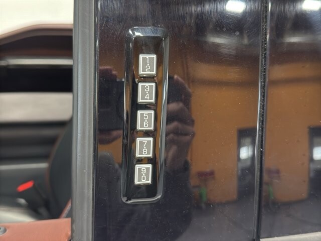 2023 Ford F150 in Burlington, WI 53105 - 18107772 12