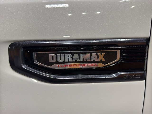 2025 GMC Sierra 1500 in Burlington, WI 53105 - 18107773 10