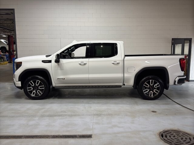 2025 GMC Sierra 1500 in Burlington, WI 53105 - 18107773 2