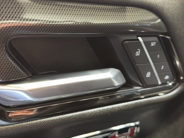 2025 GMC Sierra 1500 in Burlington, WI 53105 - 18107773 39