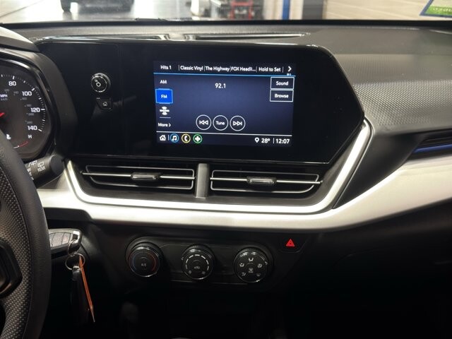 2024 Chevrolet Trax in Burlington, WI 53105 - 18107776 26