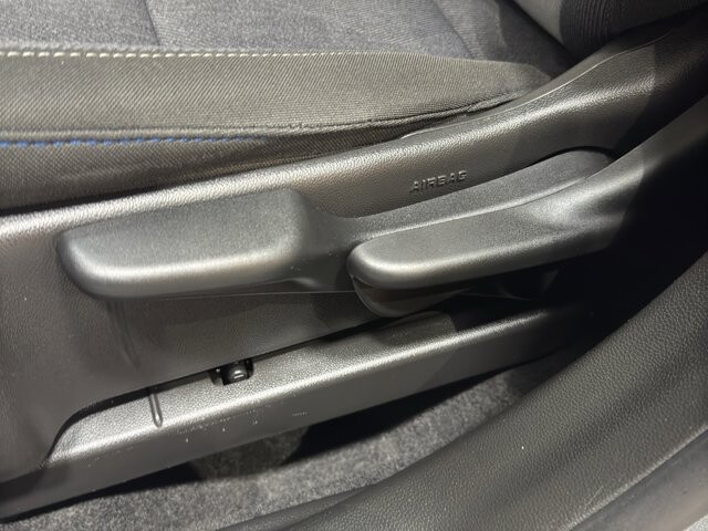 2024 Chevrolet Trax in Burlington, WI 53105 - 18107776 14