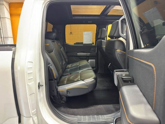 2023 Ford F150 in Burlington, WI 53105 - 18107778 21