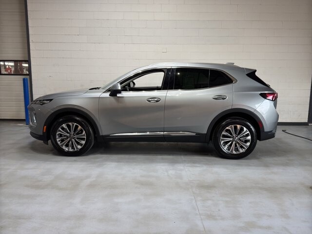 2025 Buick Envision in Burlington, WI 53105 - 18107782 2