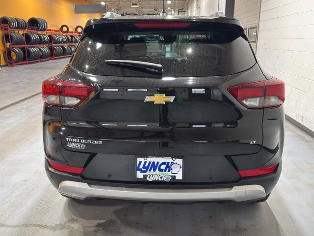 2024 Chevrolet TrailBlazer in Burlington, WI 53105 - 18107785 4
