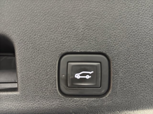 2024 Chevrolet Traverse in Burlington, WI 53105 - 18107790 24