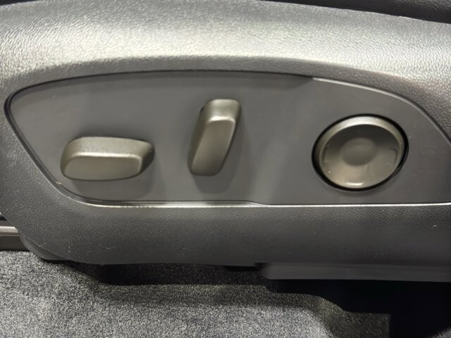 2024 Chevrolet Traverse in Burlington, WI 53105 - 18107790 19