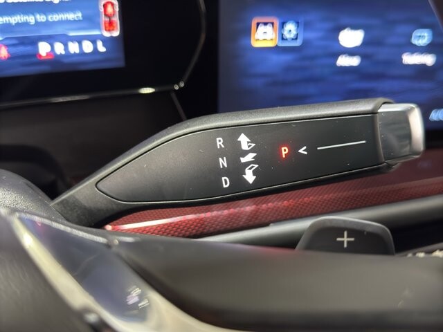 2024 Chevrolet Traverse in Burlington, WI 53105 - 18107790 29