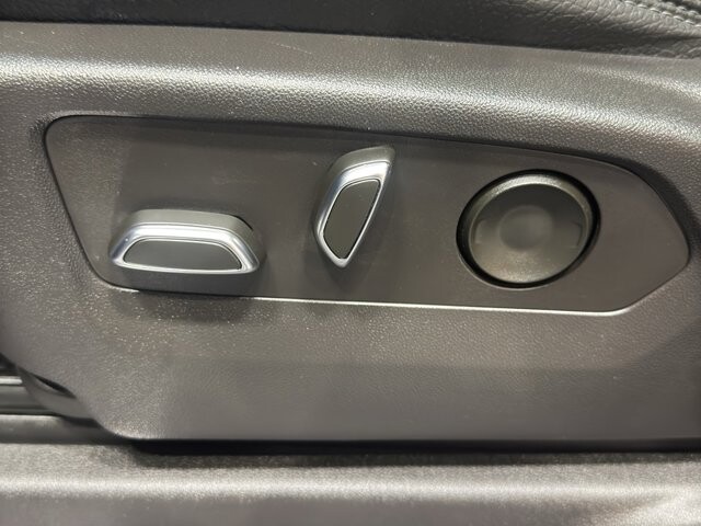 2023 GMC Sierra 1500 in Burlington, WI 53105 - 18107792 20