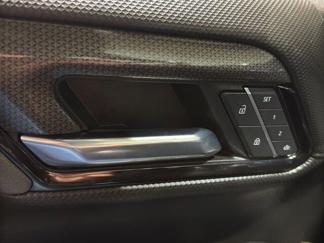 2023 Chevrolet Silverado 1500 in Burlington, WI 53105 - 18107795 38