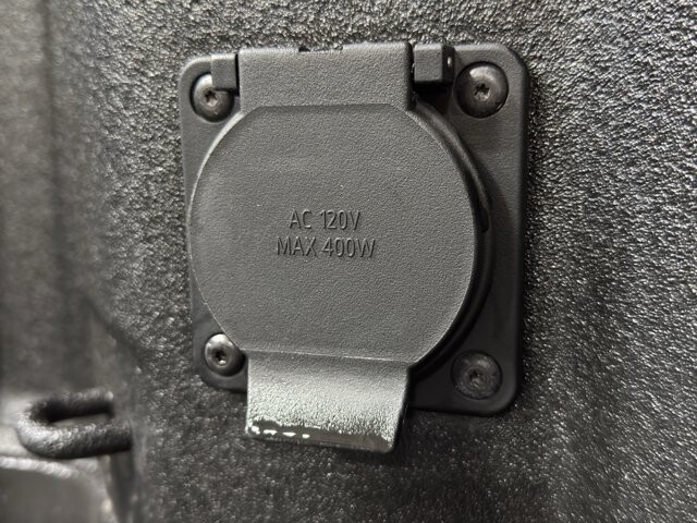 2023 Chevrolet Silverado 1500 in Burlington, WI 53105 - 18107795 24