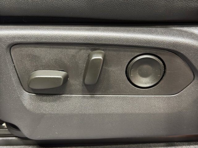 2023 Chevrolet Silverado 1500 in Burlington, WI 53105 - 18107795 19