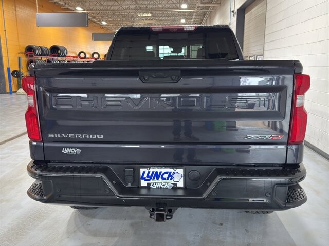 2023 Chevrolet Silverado 1500 in Burlington, WI 53105 - 18107795 4