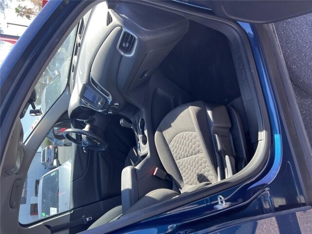 2021 Chevrolet Equinox in Mesa, AZ 85212 - 18107800 40
