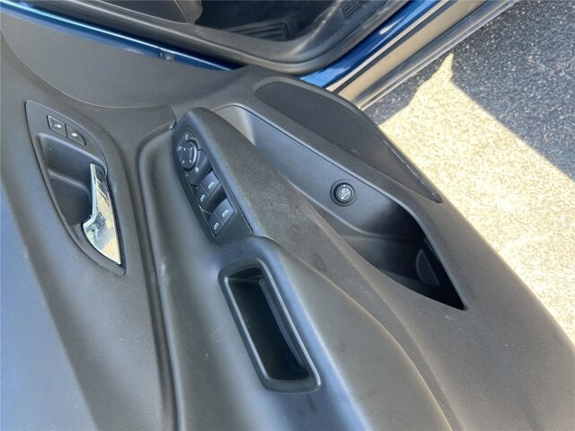 2021 Chevrolet Equinox in Mesa, AZ 85212 - 18107800 10