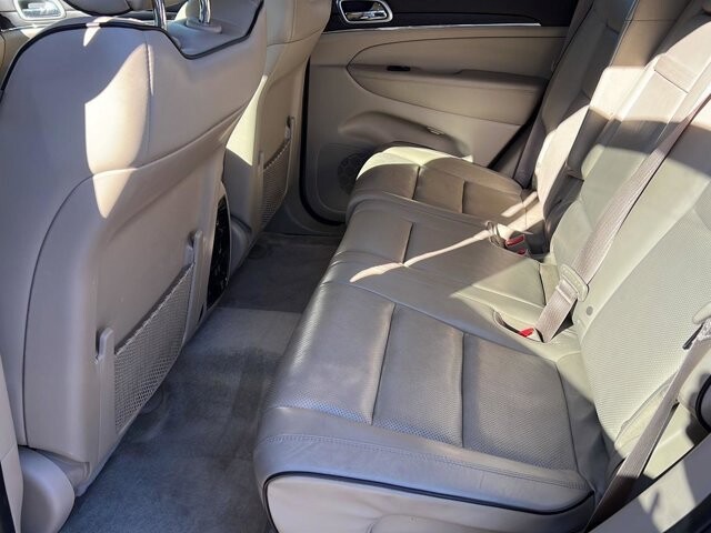 2018 Jeep Grand Cherokee in Mesa, AZ 85212 - 18107801 16