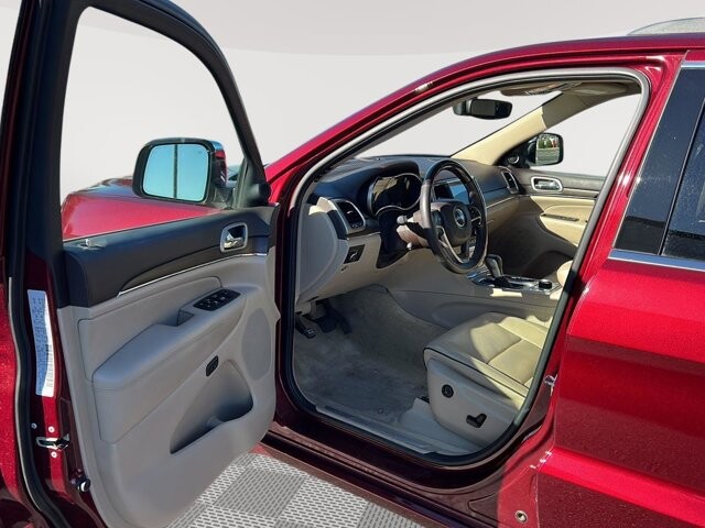 2018 Jeep Grand Cherokee in Mesa, AZ 85212 - 18107801 9