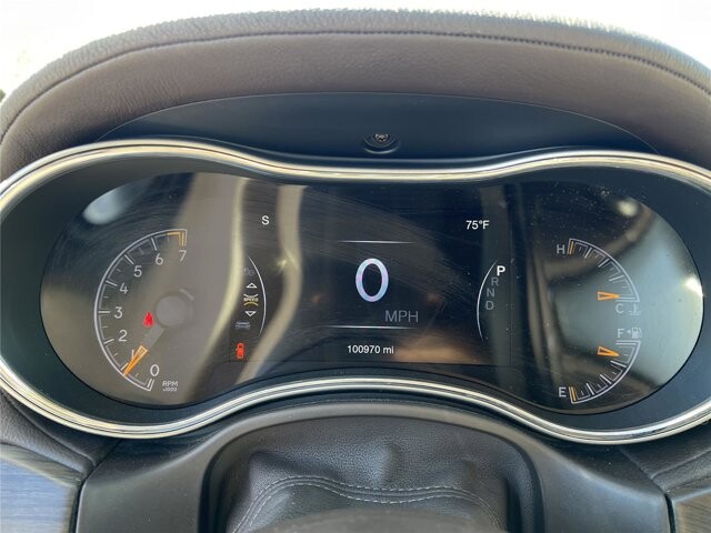 2018 Jeep Grand Cherokee in Mesa, AZ 85212 - 18107801 11