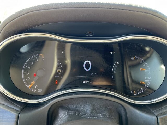 2018 Jeep Grand Cherokee in Mesa, AZ 85212 - 18107801 34