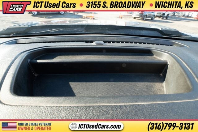 2020 Chevrolet Silverado 2500 in Wichita, KS 67216 - 18107812 15