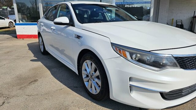 2017 Kia Optima in Cartersville, GA 30120 - 18107813 10