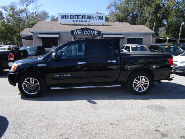2015 Nissan Titan in Tampa, FL 33604-6914 - 18107816 30