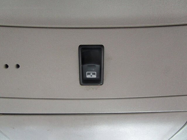 2015 Nissan Titan in Tampa, FL 33604-6914 - 18107816 16