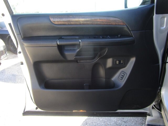 2012 Nissan Armada in Tampa, FL 33604-6914 - 18107817 16