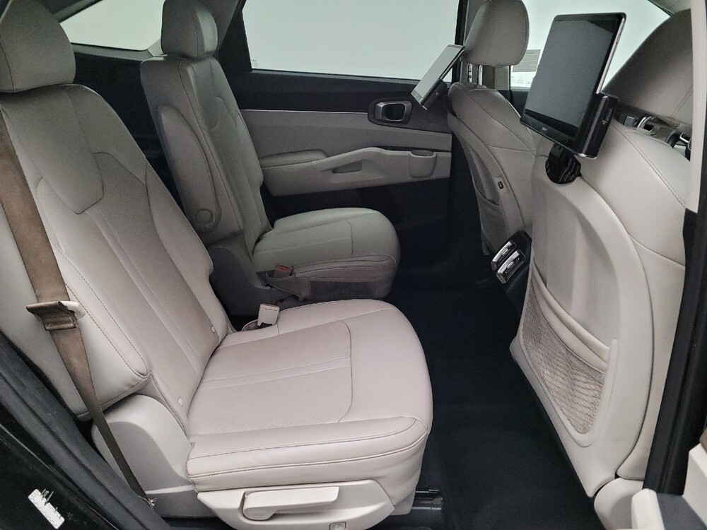 2022 Kia Sorento in Downey, CA 90241 - 18107819 19