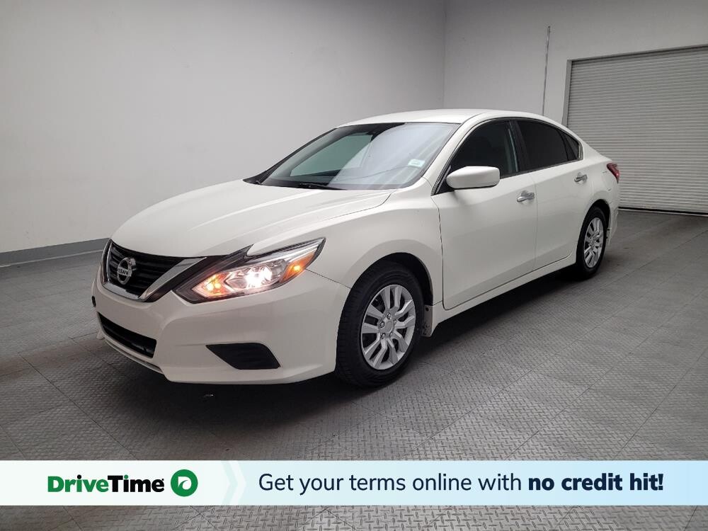 2018 Nissan Altima in Bakersfield, CA 93309 - 18107823