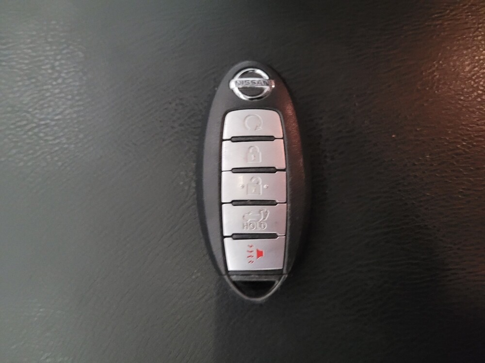 2018 Nissan Pathfinder in Downey, CA 90241 - 18107826 32