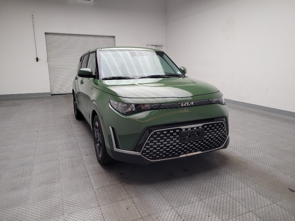2023 Kia Soul in Montclair, CA 91763 - 18107829 14