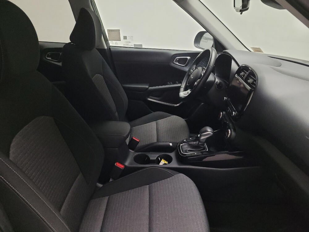 2023 Kia Soul in Montclair, CA 91763 - 18107829 21