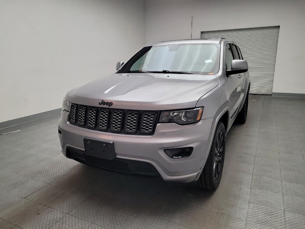 2019 Jeep Grand Cherokee in Montclair, CA 91763 - 18107830 15