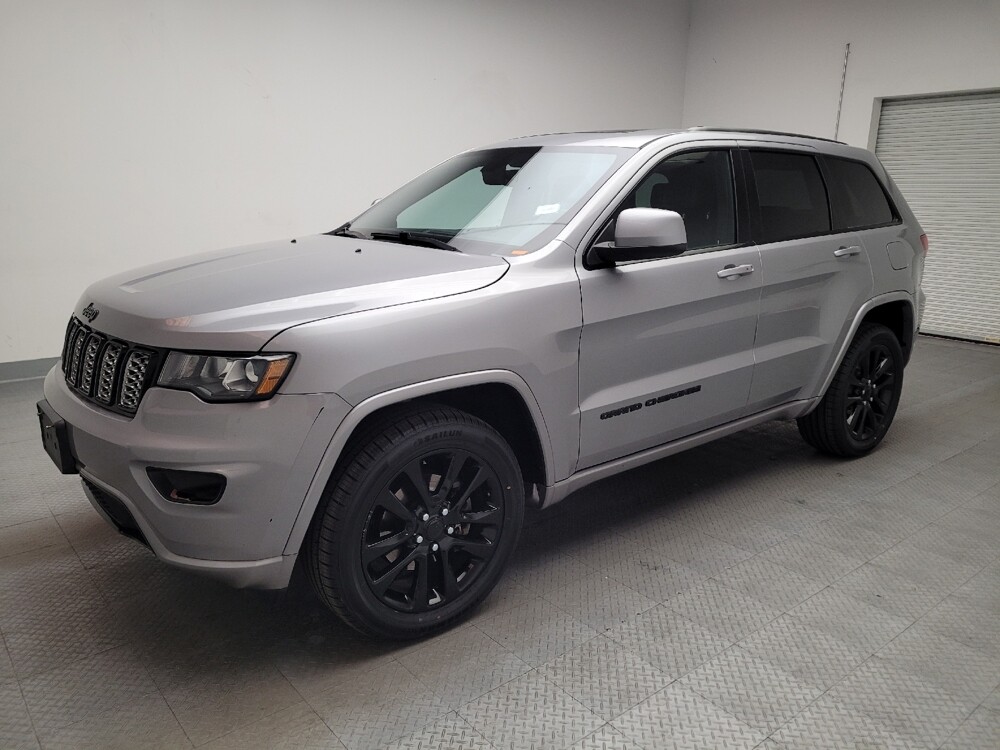 2019 Jeep Grand Cherokee in Montclair, CA 91763 - 18107830 2
