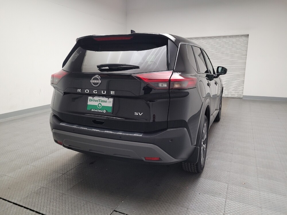 2023 Nissan Rogue in Downey, CA 90241 - 18107831 7