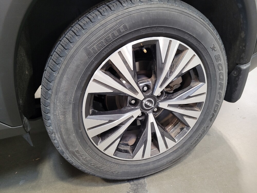 2023 Nissan Rogue in Downey, CA 90241 - 18107831 31