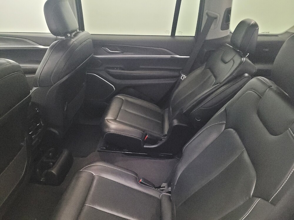 2022 Jeep Grand Cherokee L in New Castle, DE 19720 - 18107832 18