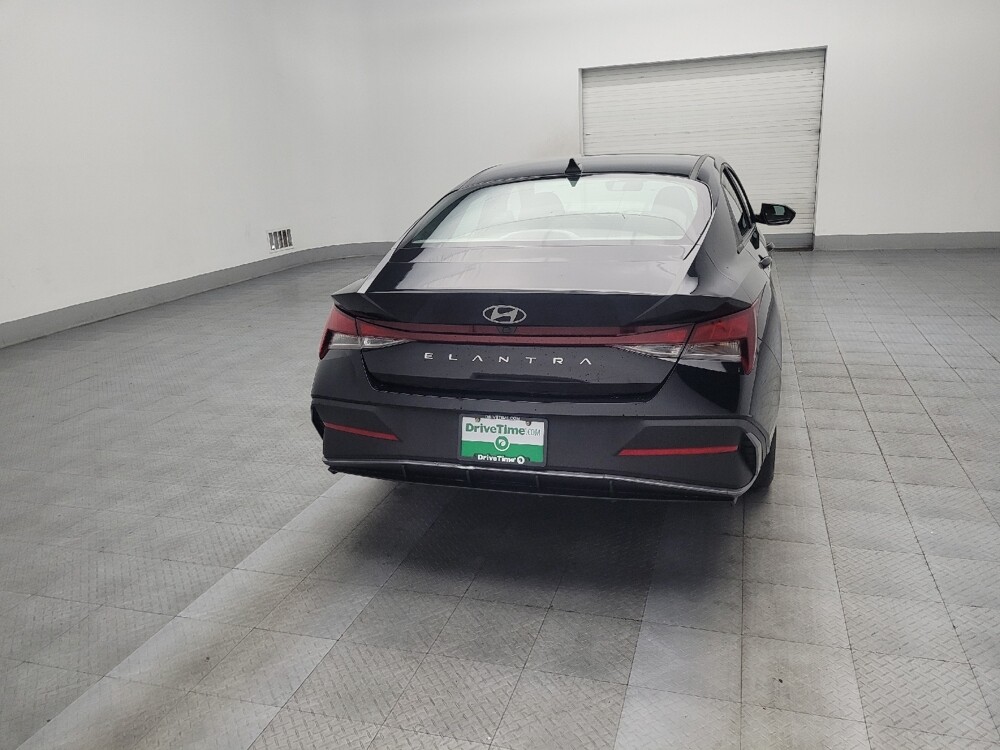 2024 Hyundai Elantra in Morrow, GA 30260 - 18107833 7