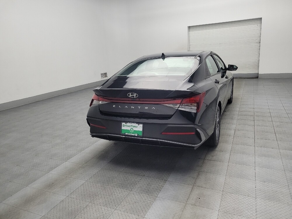 2024 Hyundai Elantra in Morrow, GA 30260 - 18107833 9