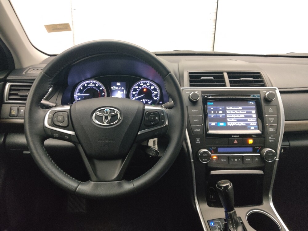2017 Toyota Camry in Morrow, GA 30260 - 18107836 22