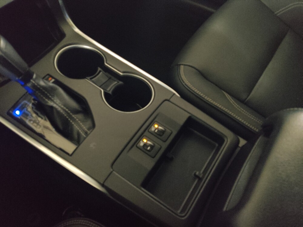 2017 Toyota Camry in Morrow, GA 30260 - 18107836 26