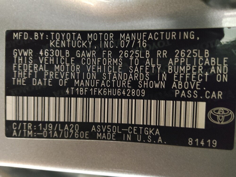 2017 Toyota Camry in Morrow, GA 30260 - 18107836 33