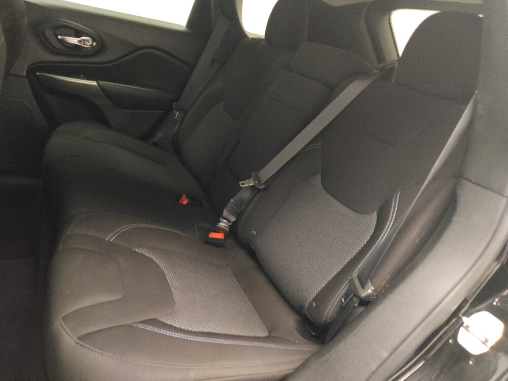 2019 Jeep Cherokee in Duluth, GA 30096 - 18107839 18