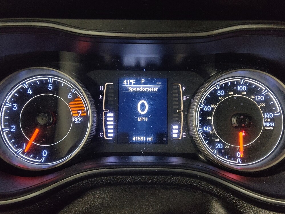 2019 Jeep Cherokee in Duluth, GA 30096 - 18107839 23