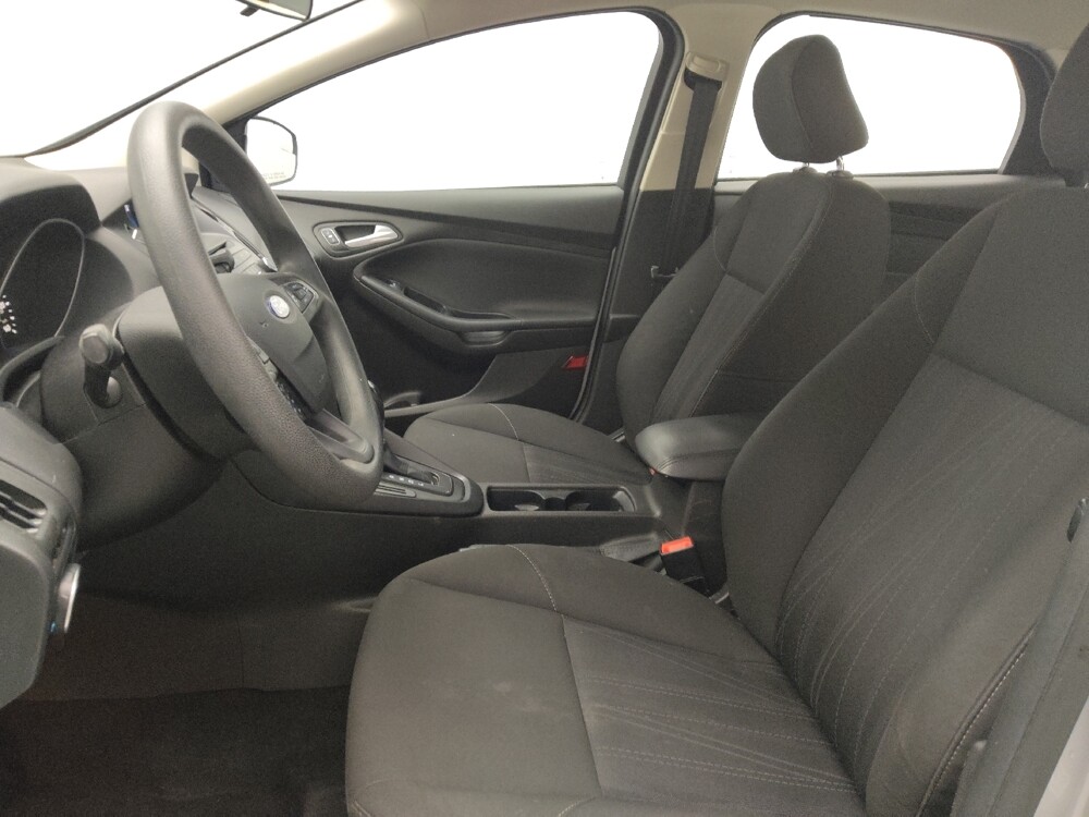 2016 Ford Focus in Columbus, GA 31909 - 18107840 17